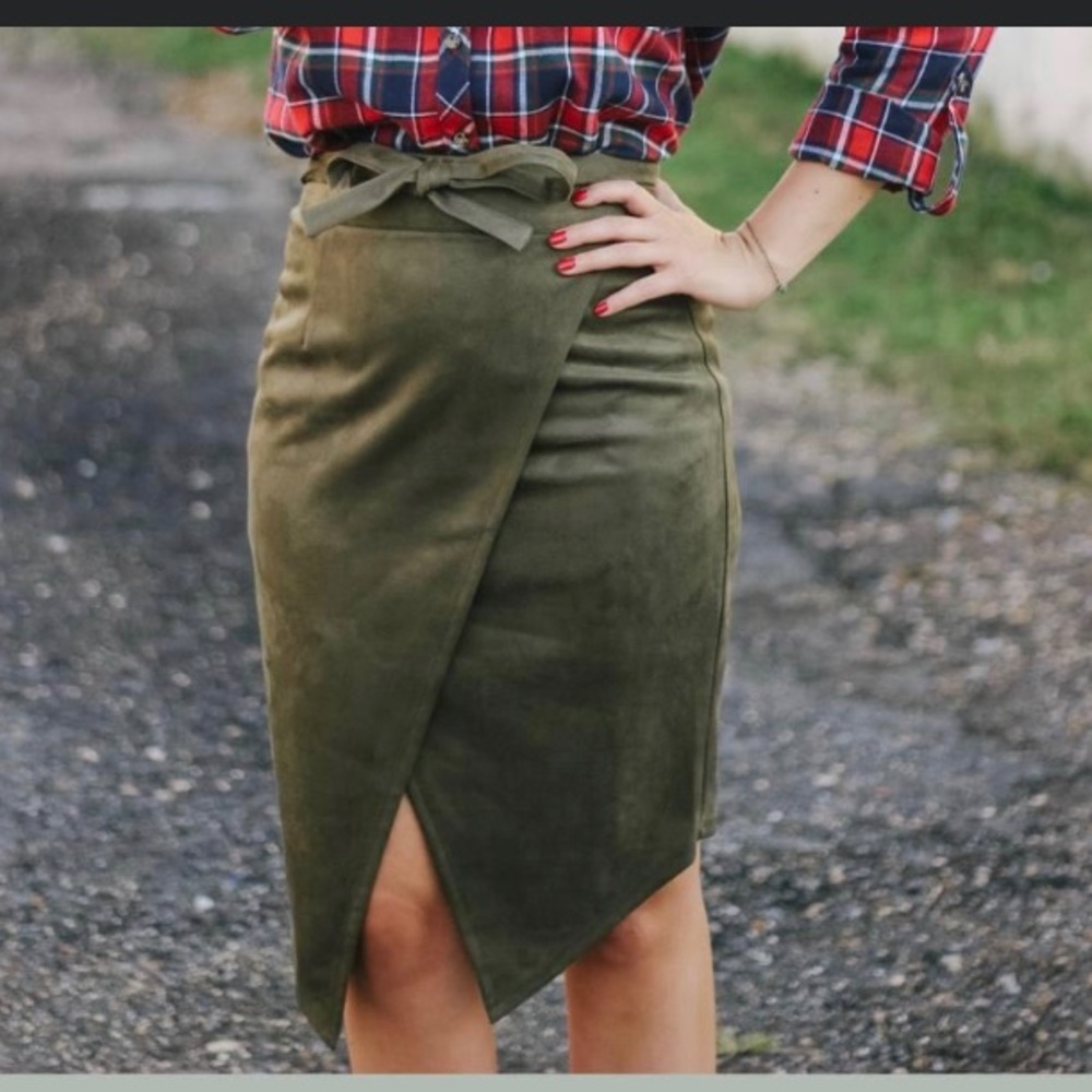 NWT Suede Olive Skirt Boutique